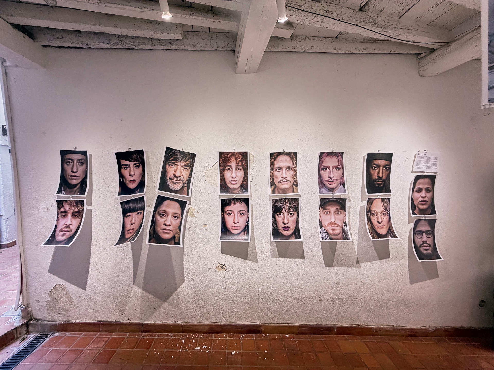 Bénévoles - Installation contemporaine